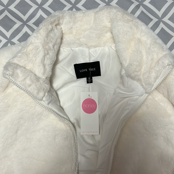 Honey - Love Tree Fuzzy Bomber Jacket - Picture 2 of 3